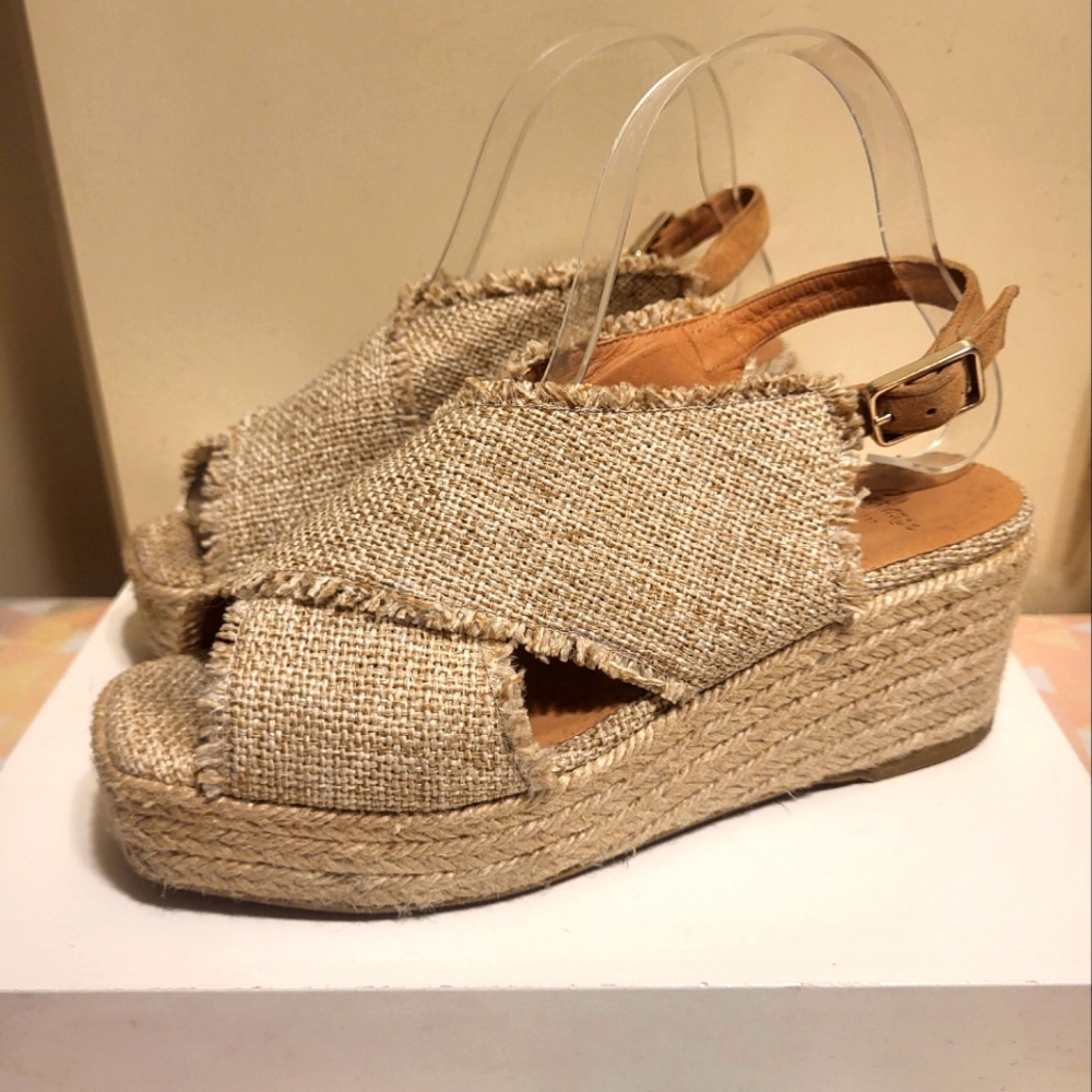 Castaner Natural Beige Woven Espadrille Wedge Sandals